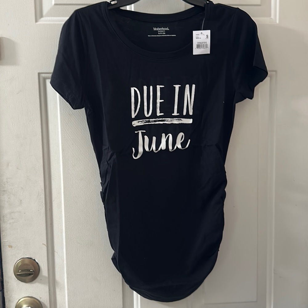 MOTHERHOOD MATERNITY DUE IN JUNE GRAPHIC TEE: BLACK: NEW WITH TAGS: SIZE S